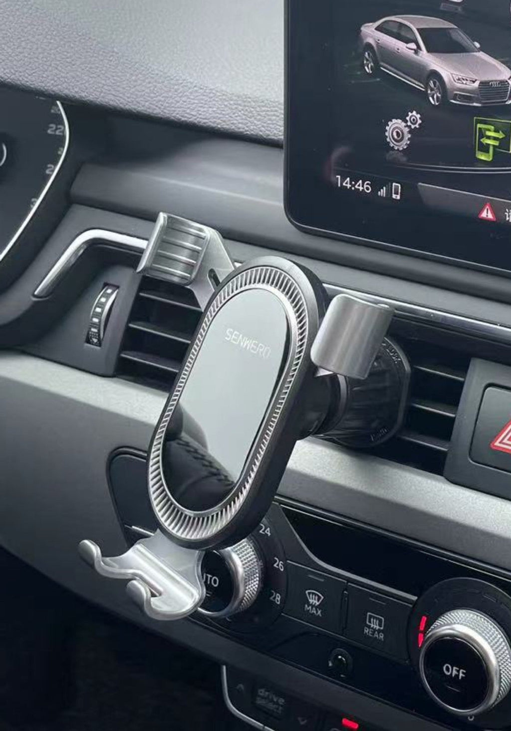 Installation process of car phone holder