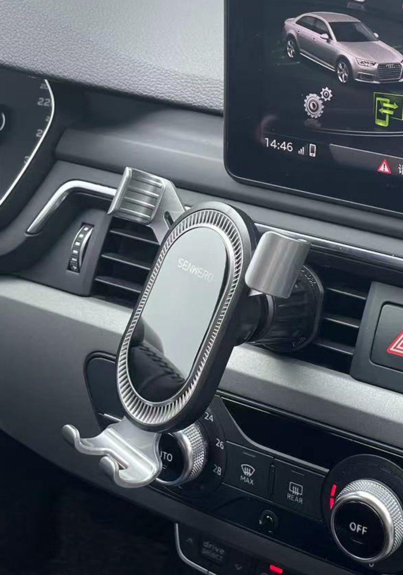 Installation process of car phone holder