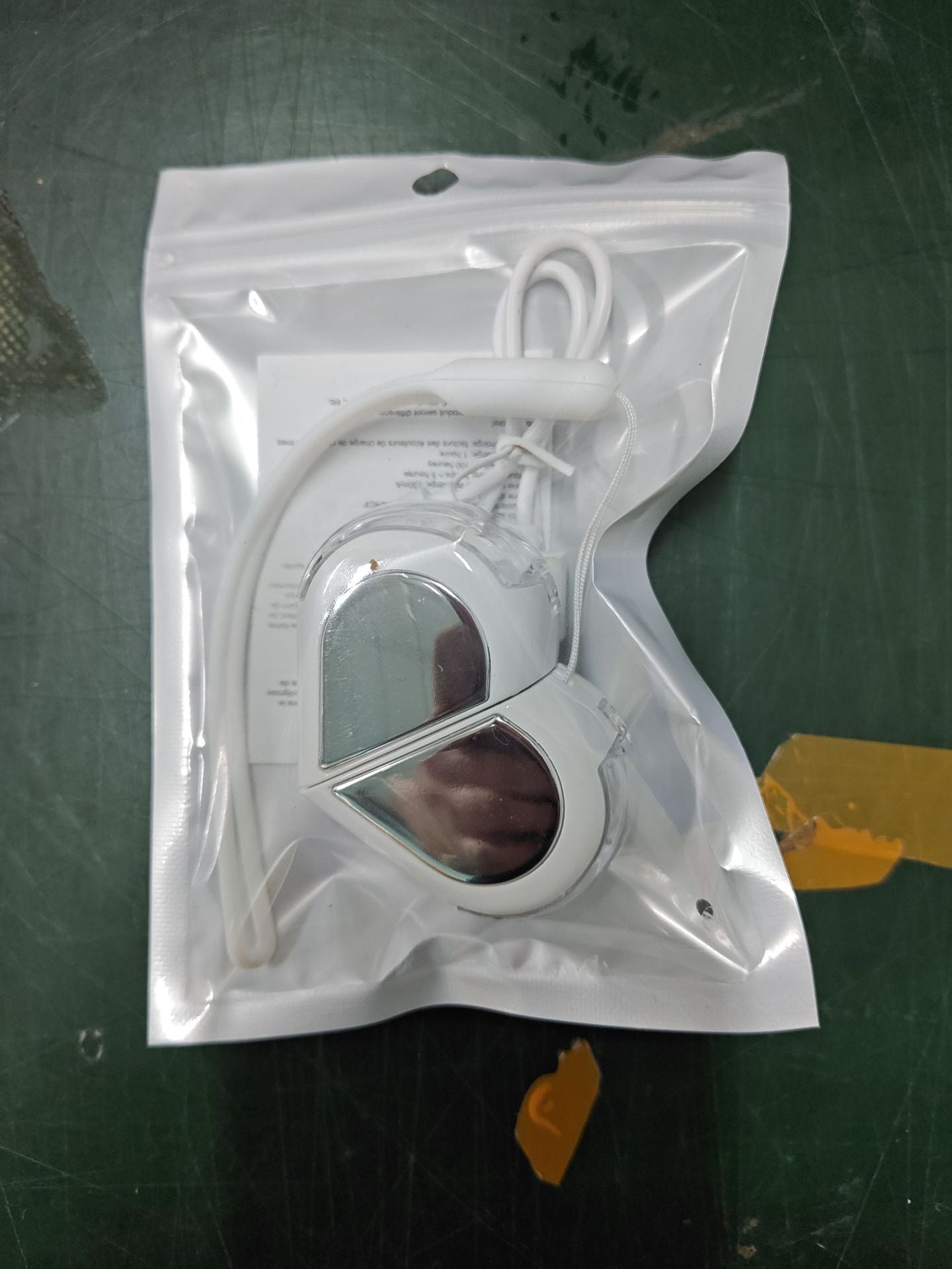 heart-shaped noise-cancelling wireless Bluetooth earbuds image 1