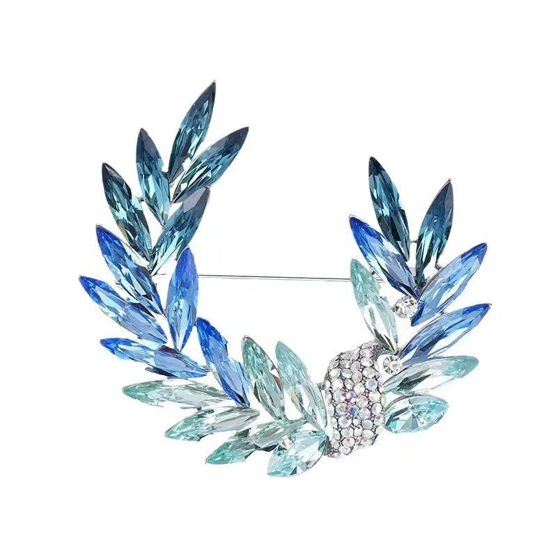 dark blue elegant brooch