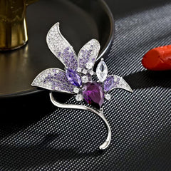 Sparkling floral brooch with crystal details