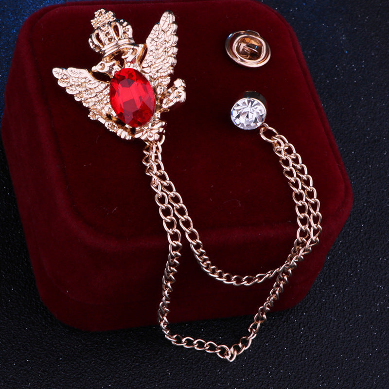 Close-up of the Eagle Design Brooch showing detail