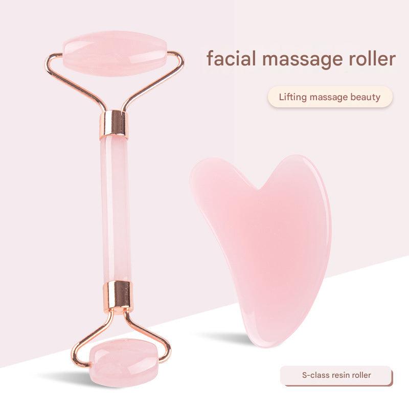 Close-up of Rose Quartz Face Roller