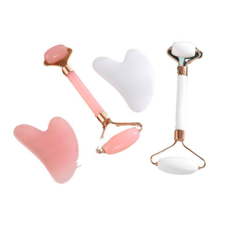 Close-up of Rose Quartz Face Roller