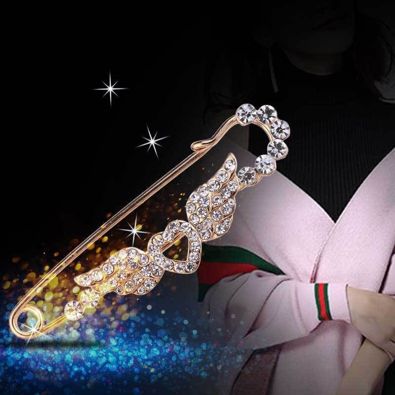 Stylish Brooch Pin for Clothes - Image 4