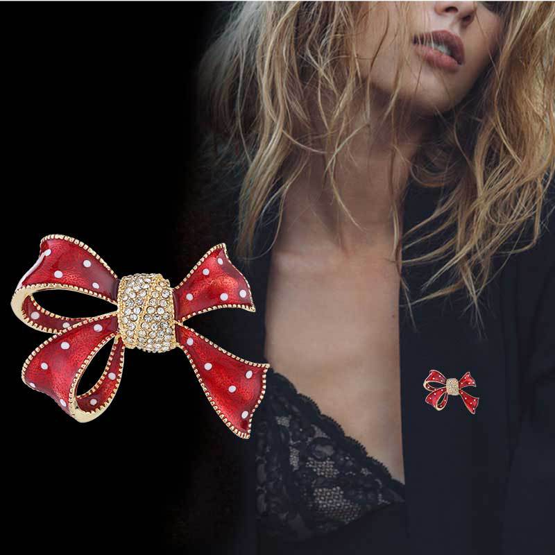 Chic Pink Bow Brooch with Rhinestones Image 1