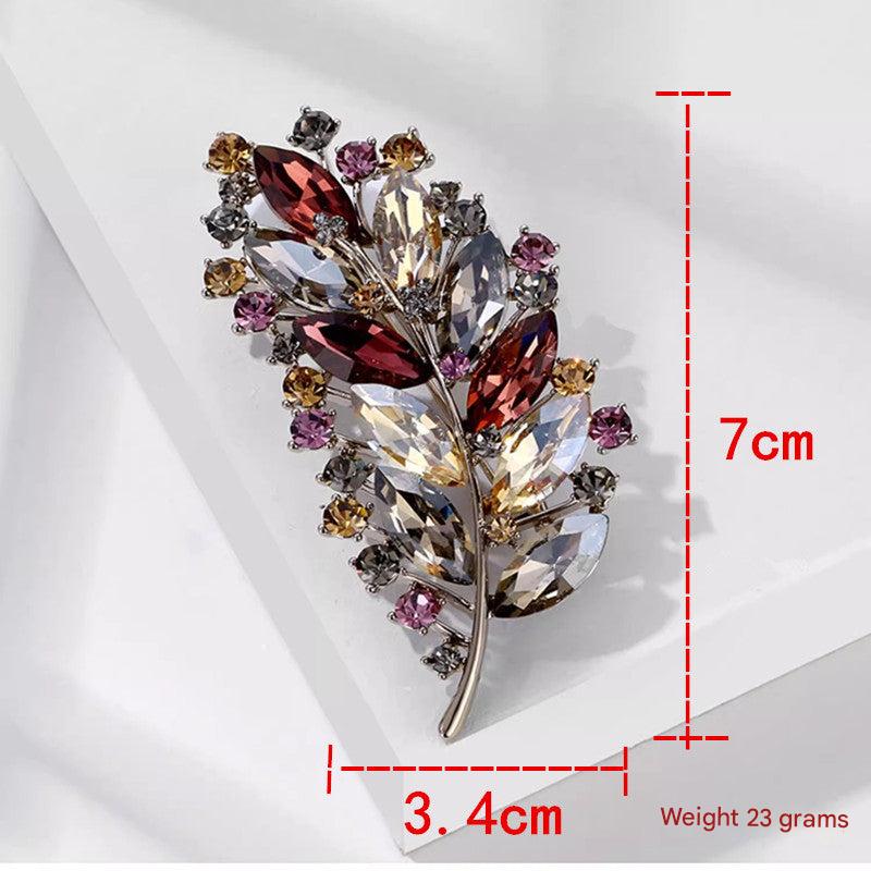 Zinc Alloy Vintage Brooch - Eye-Catching Design - 7