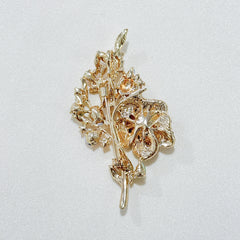 Floral brooch styling options for women