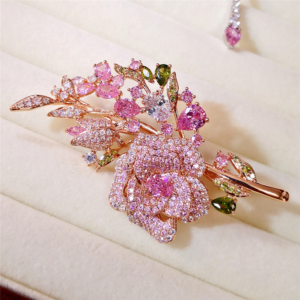 Brooch accessories for stylish outfits