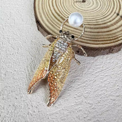 Detailed craftsmanship cicada pin image 6
