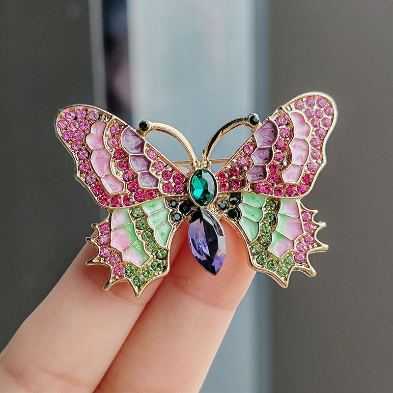 Sparkling details on insect pin brooch
