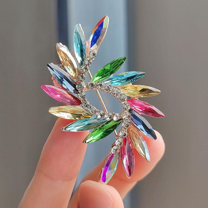 Brooch pin styled on a jacket