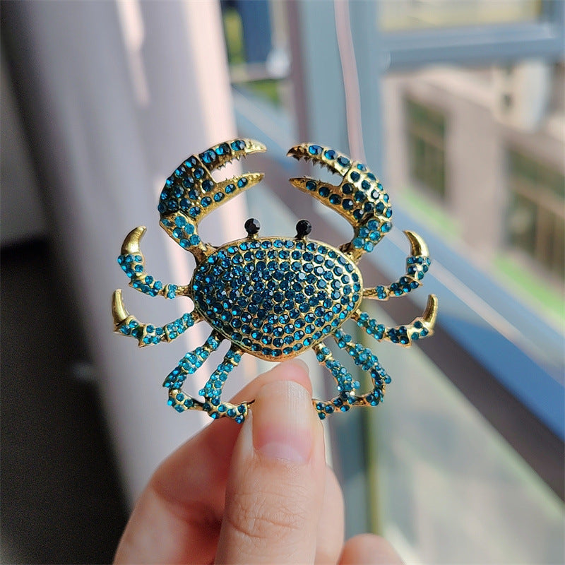 Rhinestone Crab Pin for Hats - Image 8