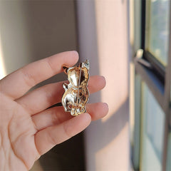 Alloy cat brooch pin showcasing dimensions