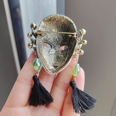 Queen Mask Brooch Design - Image 3