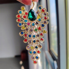 Dazzling peacock design in jewellery
