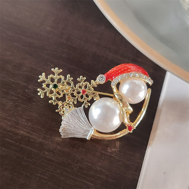 Snowman Brooch with secure pin closure