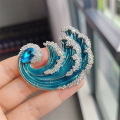 Stylish Waves Brooch unique angle