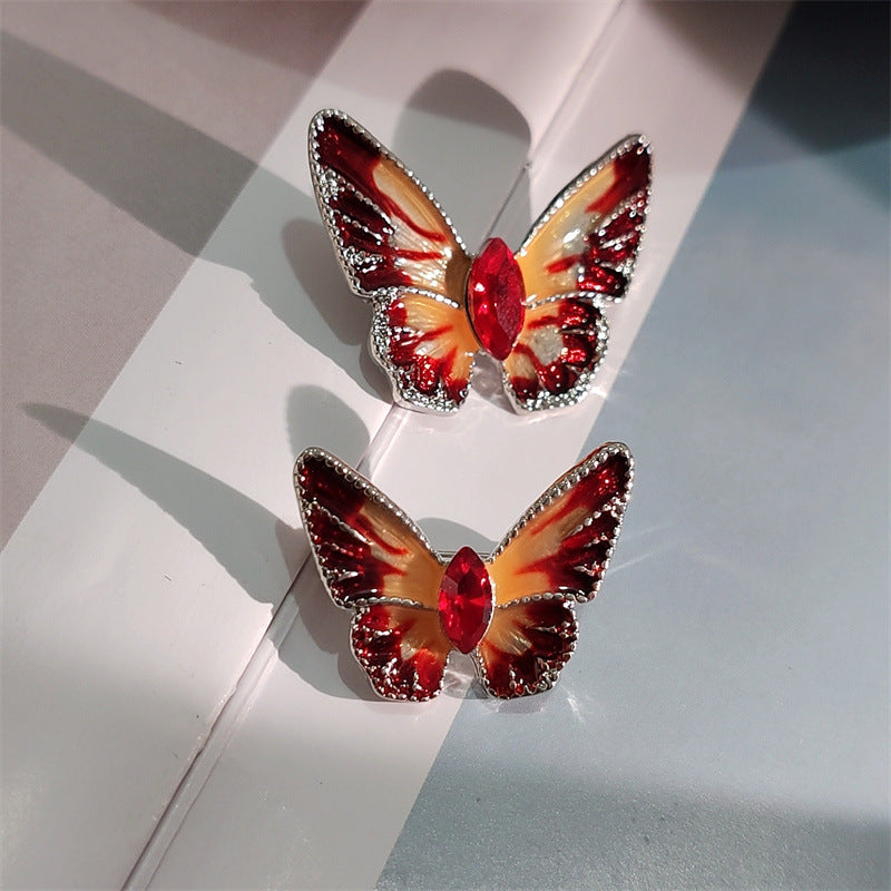 Image of beautiful butterfly brooch pin
