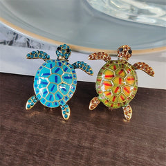 Elegant turtle brooch close-up detail