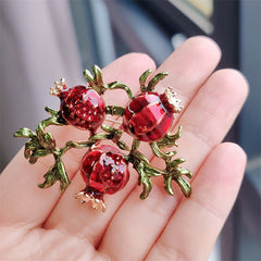 Creative strawberry brooch for women