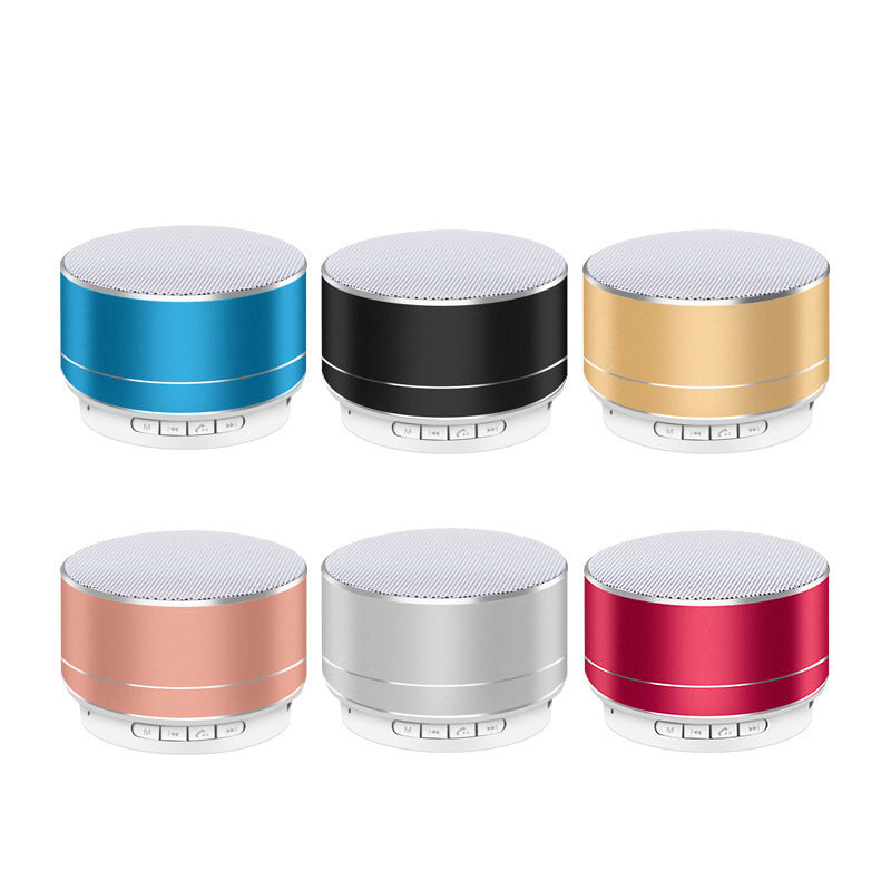 Mini Wireless Bluetooth Speaker lifestyle shot outdoors