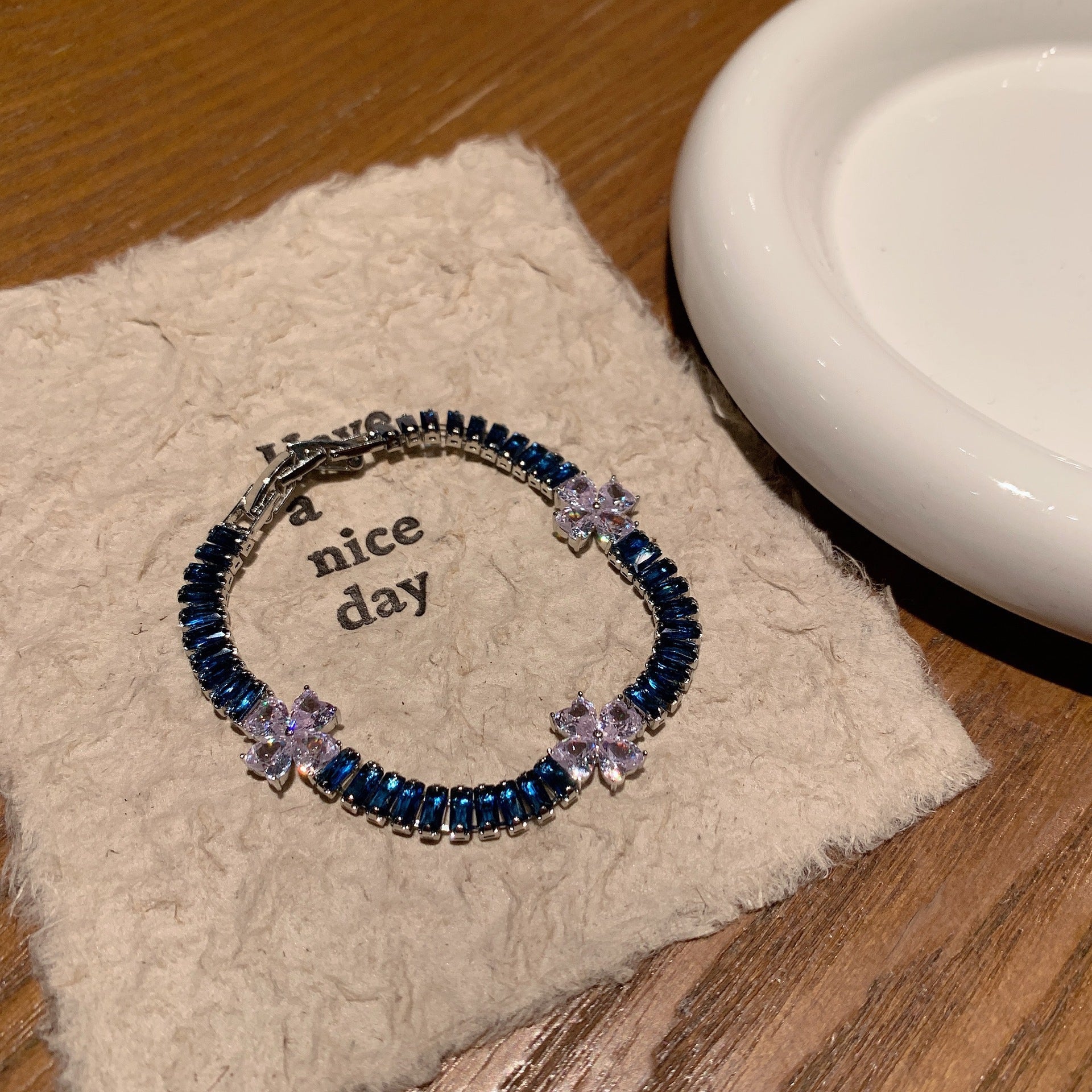 Zirconia bracelet in a gift box