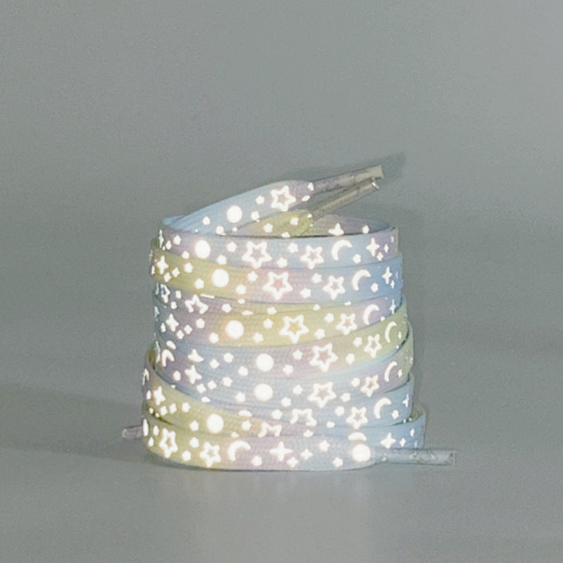 Peach colour reflective laces seen in action