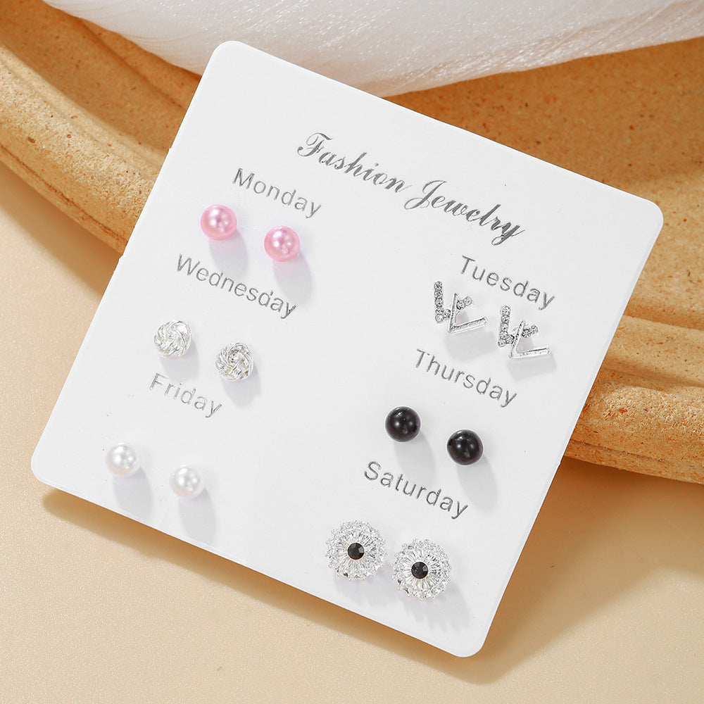 Stylish Korean Autumn Winter Pearl Bow Earrings Set - Image 8