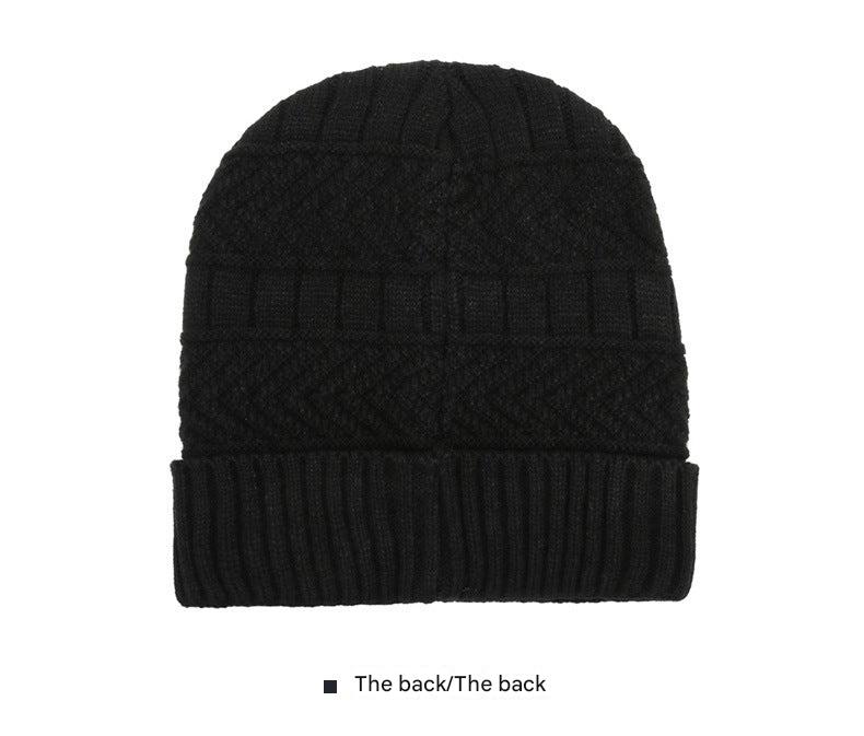 Gray winter hat and neck warmer for men