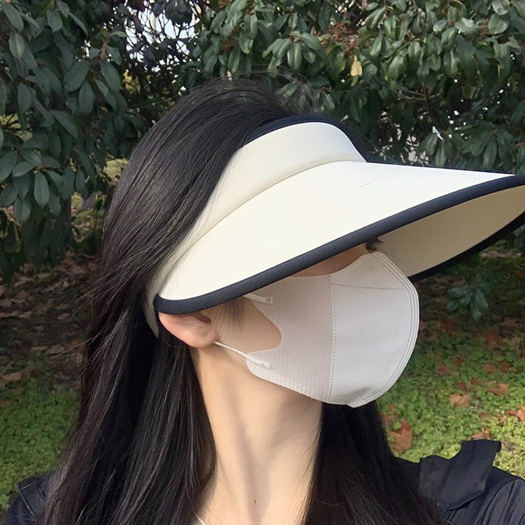 grey sun hat with wide brim design