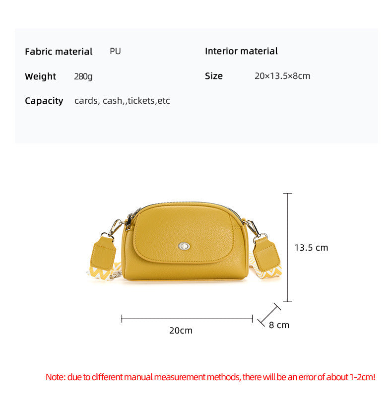 Soft shoulder strap on women's bag