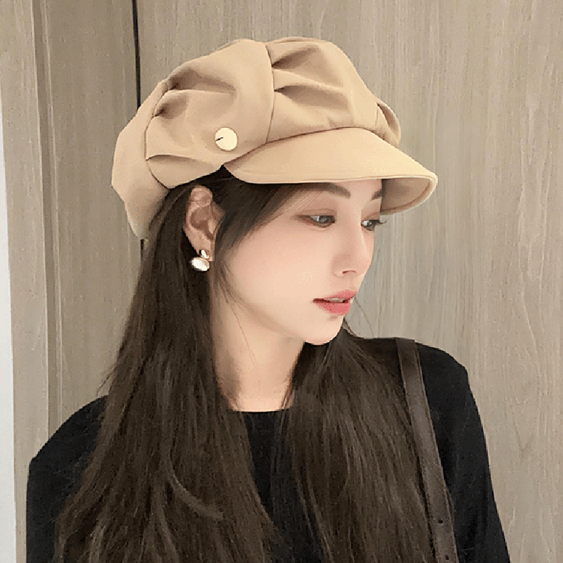 Close-up of women's stylish beret