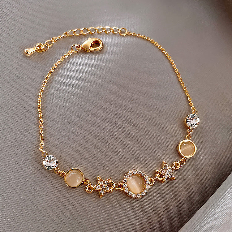 Close-up of Cat Eye Stone Bracelet design