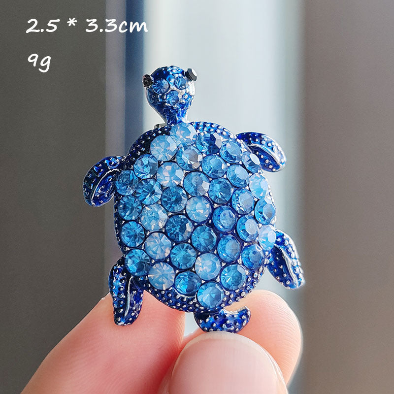 Cute turtle brooch in champagne colour