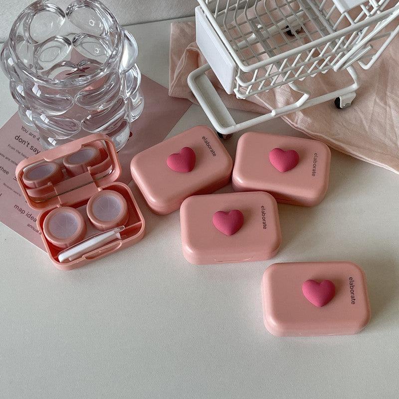 Cute heart-rose pink lens case for fashion lovers