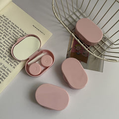Trendy contact lens case with heart patterns