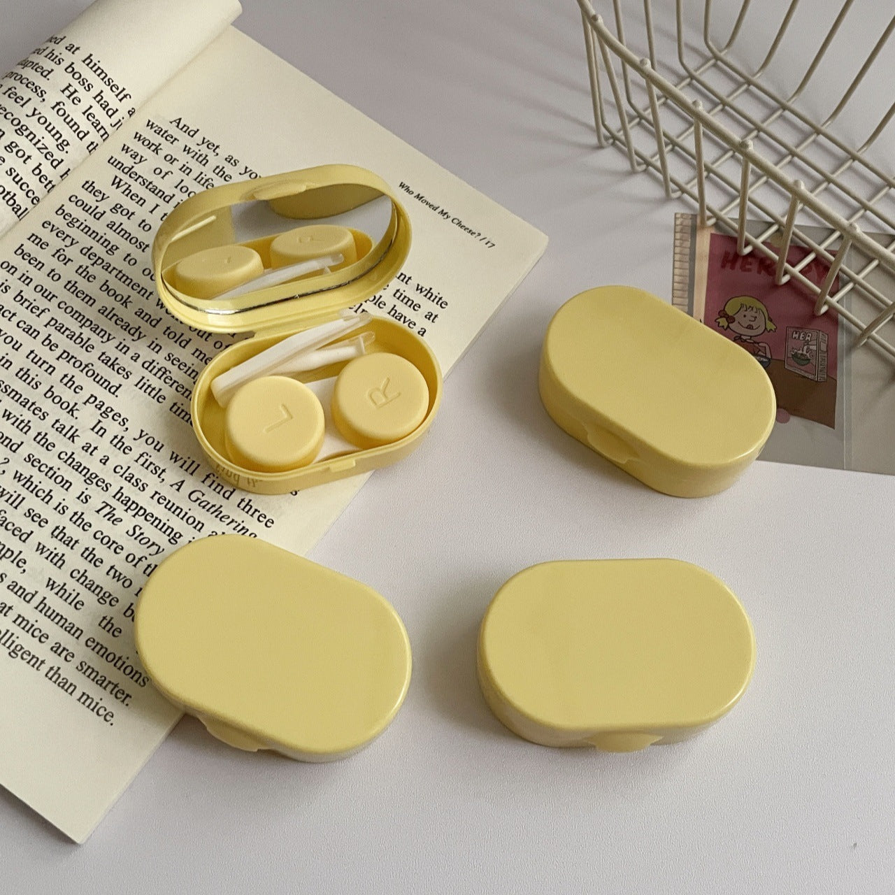 Lightweight contact lens box with durable materials