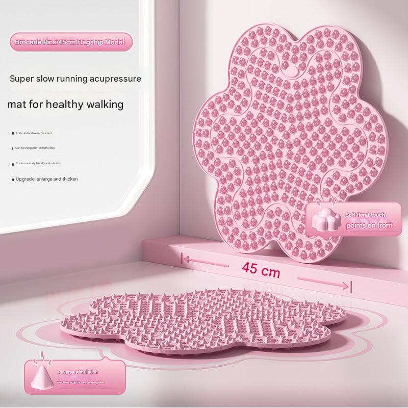 Durable silicone acupressure mat for gym use
