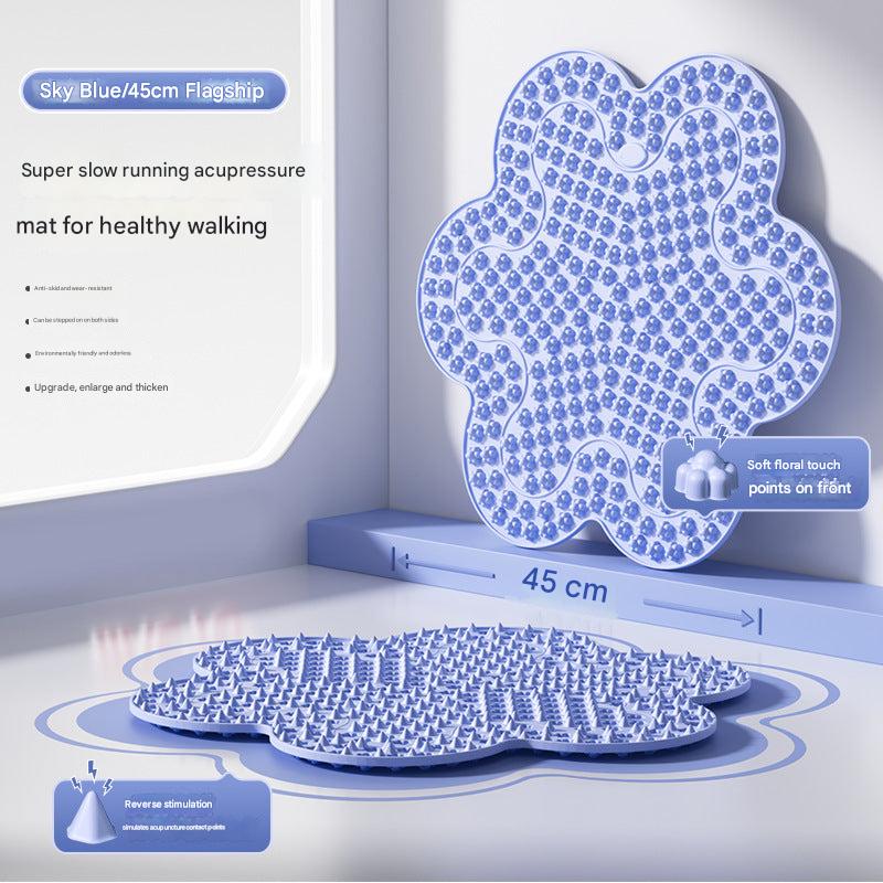 Portable dual-sided acupressure mat for outdoor