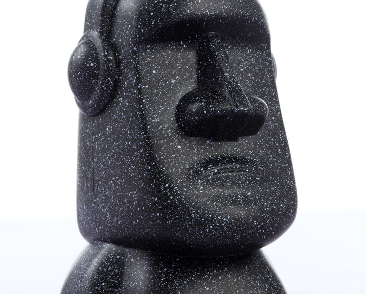 Easter Island Moai Bluetooth speaker with smartphone