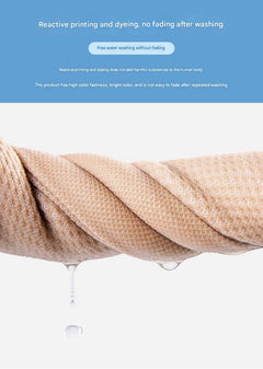 Breathable knee sleeve for winter sports