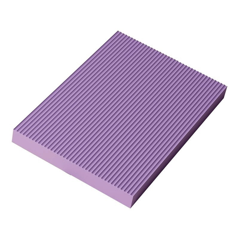 Kneeling mat for yoga with cushioned support