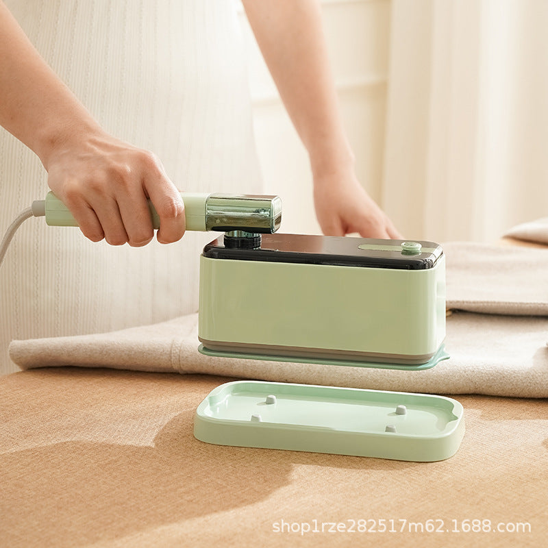 Compact design of portable steam iron