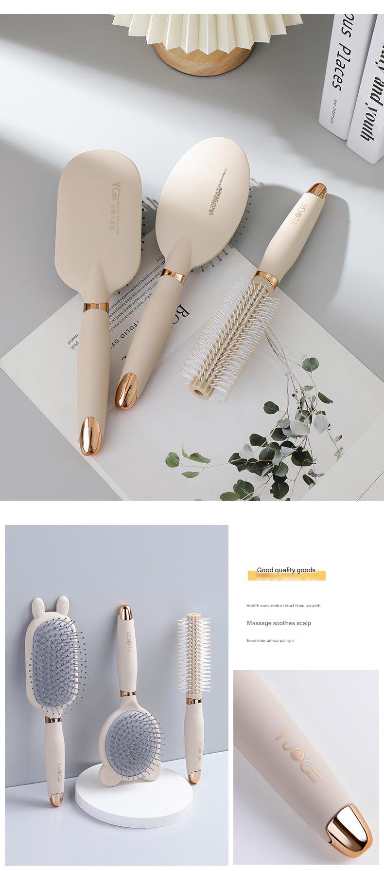 Compact design of the cushion brush for women.