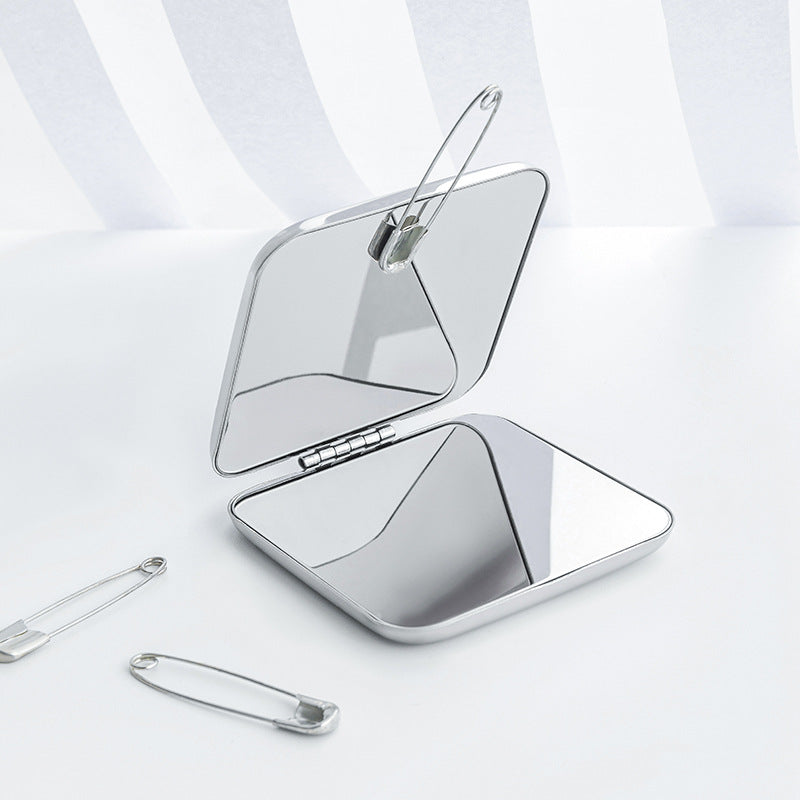 Showing the stylish design of a portable makeup mirror