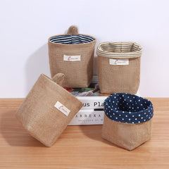 Stylish cotton-linen wall storage pouch