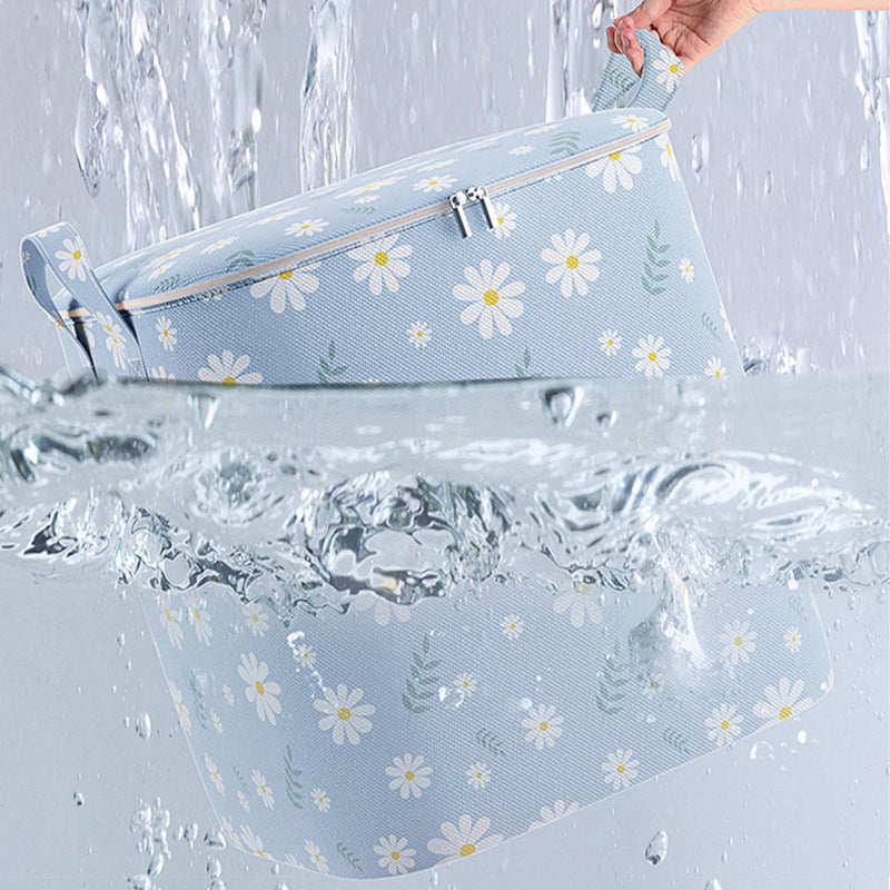 Non-woven storage bag with houndstooth pattern