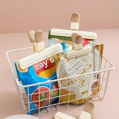 Food sealing clips in various sizes for kitchen use