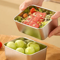 Minimalist stainless steel food box for picnics